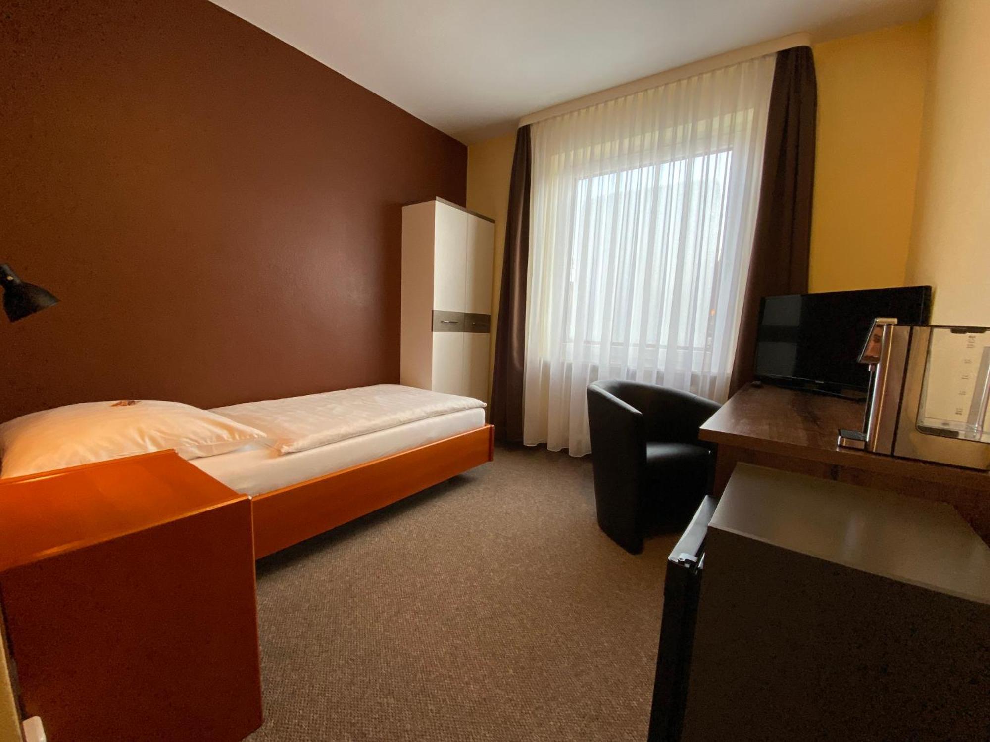 Adamidis Hotel Altenmedingen Exterior foto
